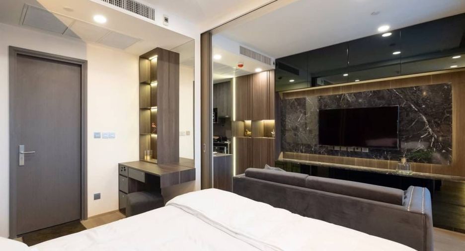 For rent 1 Beds condo in Bang Rak, Bangkok