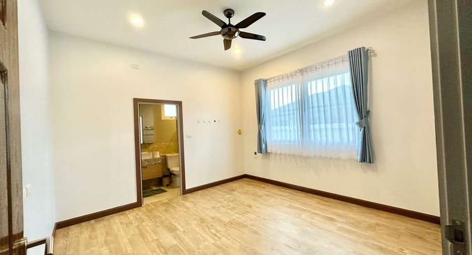 Haus zur Miete und zum Kauf mit 6 Zimmer in Huay Yai, Pattaya