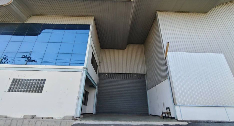 For rent 4 bedrooms warehouse in Bang Phli, Samut Prakan