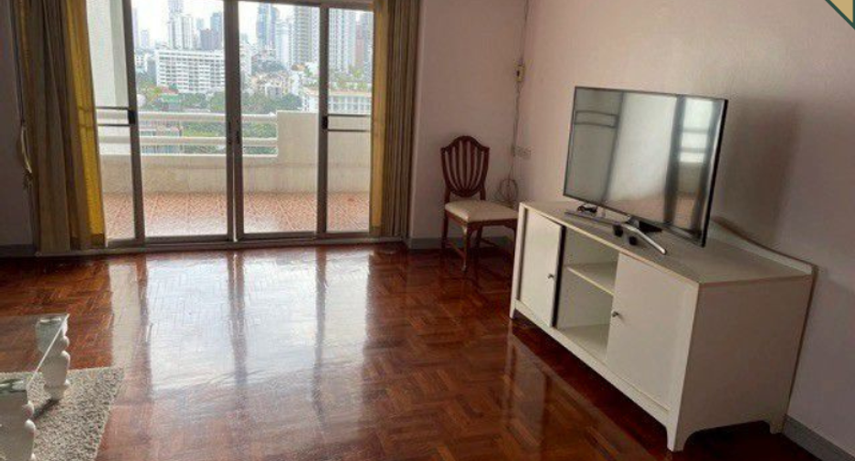 À vendre 3 chambres condo à Watthana, Bangkok