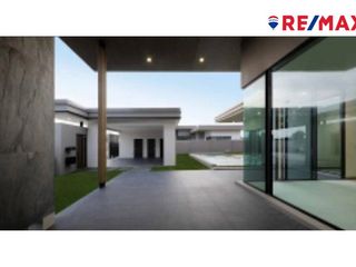 For sale 3 bedrooms house in Bang Lamung, Chonburi