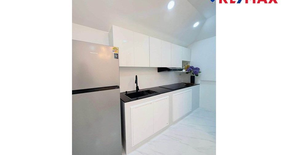 For sale 3 bedrooms house in Jomtien, Pattaya
