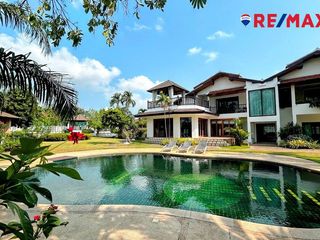 Haus zum Kauf mit 7 Zimmer in Bang Saray, Pattaya
