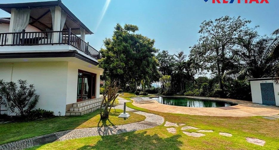 Haus zum Kauf mit 7 Zimmer in Sattahip, Chonburi