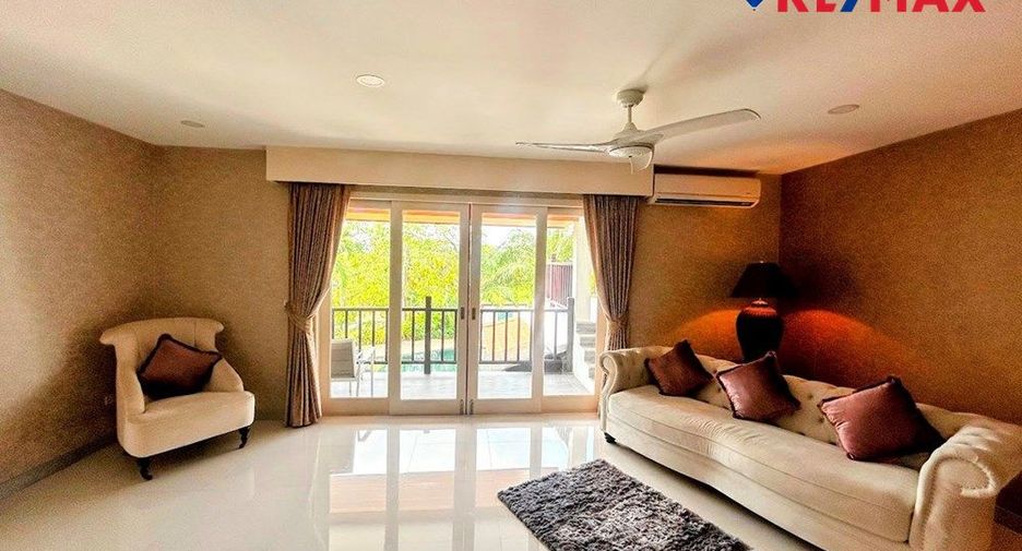 Haus zum Kauf mit 7 Zimmer in Sattahip, Chonburi