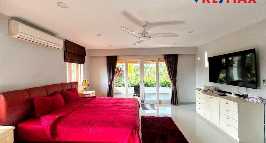 Haus zum Kauf mit 7 Zimmer in Sattahip, Chonburi