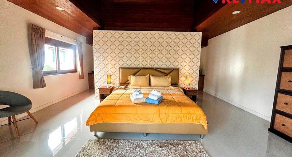 Haus zum Kauf mit 7 Zimmer in Sattahip, Chonburi