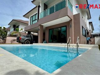 For Rent 4 Bedroom House In Bang Lamung, Chonburi