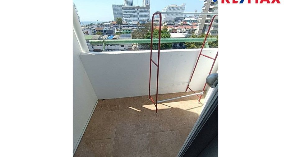 Wohnung zum Kauf mit Studio in Jomtien, Pattaya