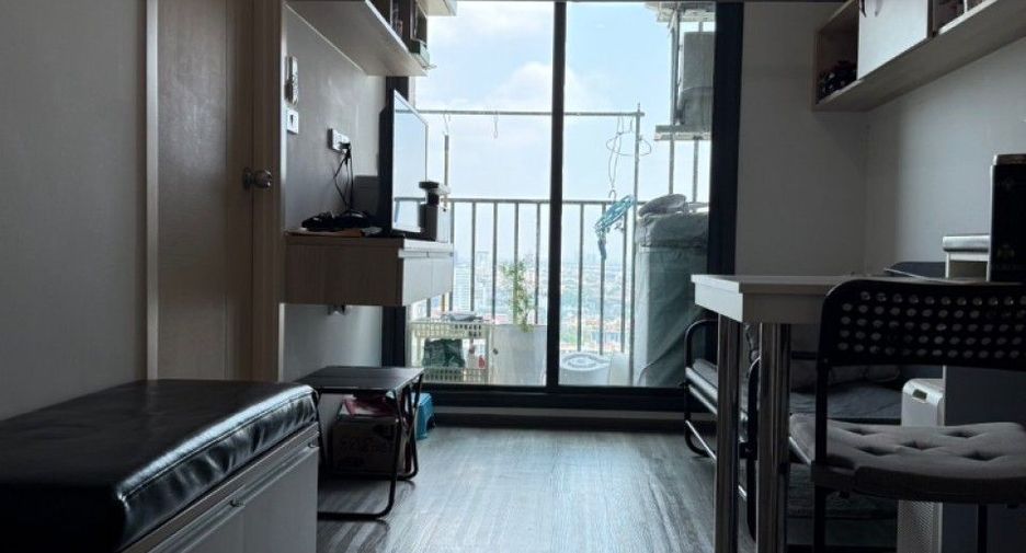 For sale 1 bed condo in Suan Luang, Bangkok