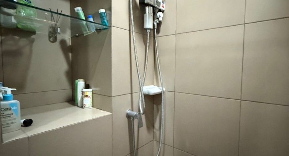 For sale 1 bed condo in Suan Luang, Bangkok