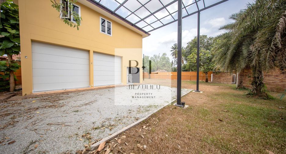 For sale 5 ベッドルーム house in Huay Yai, Pattaya