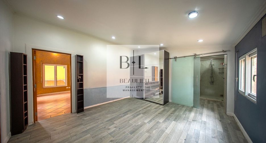 For sale 5 ベッドルーム house in Huay Yai, Pattaya