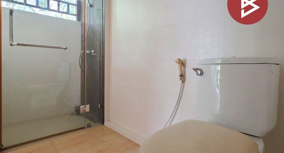 Casa en venta de 4 habitaciones en Mueang Chon Buri, Chonburi