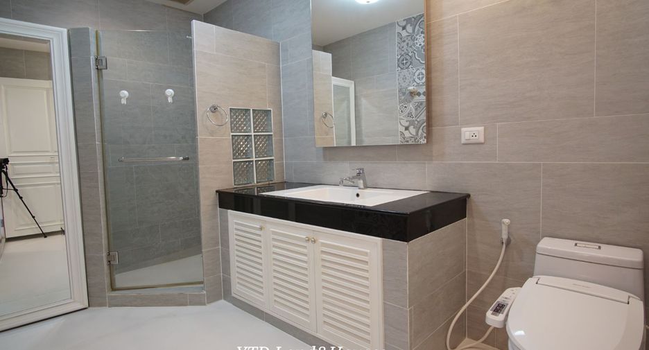 For rent 4 bedrooms house in Bang Phli, Samut Prakan