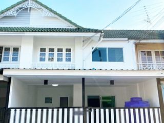 For sale 3 bedrooms townhouse in Khlong Luang, Pathum Thani