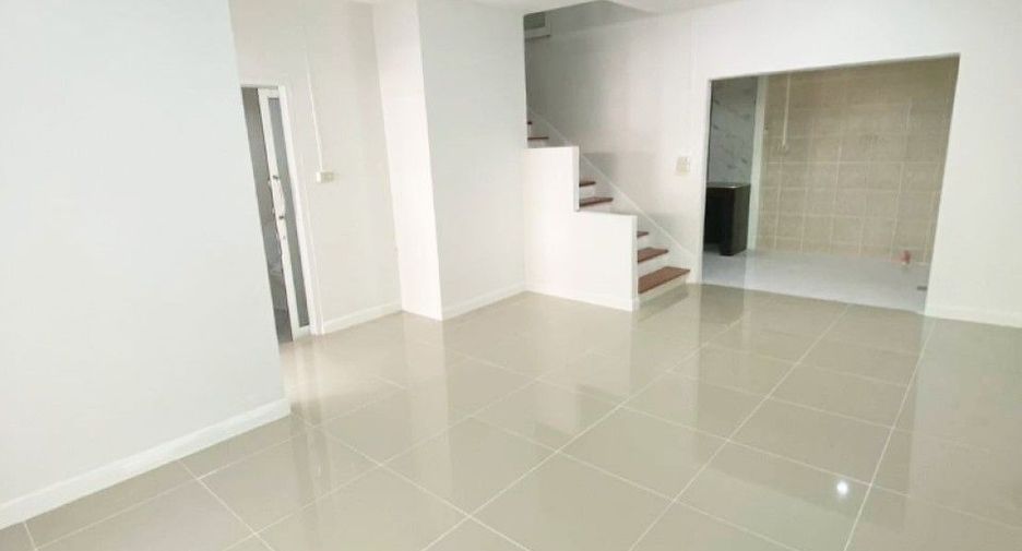 Продажа 3 спальни таунхаус в Khlong Luang, Патумтани