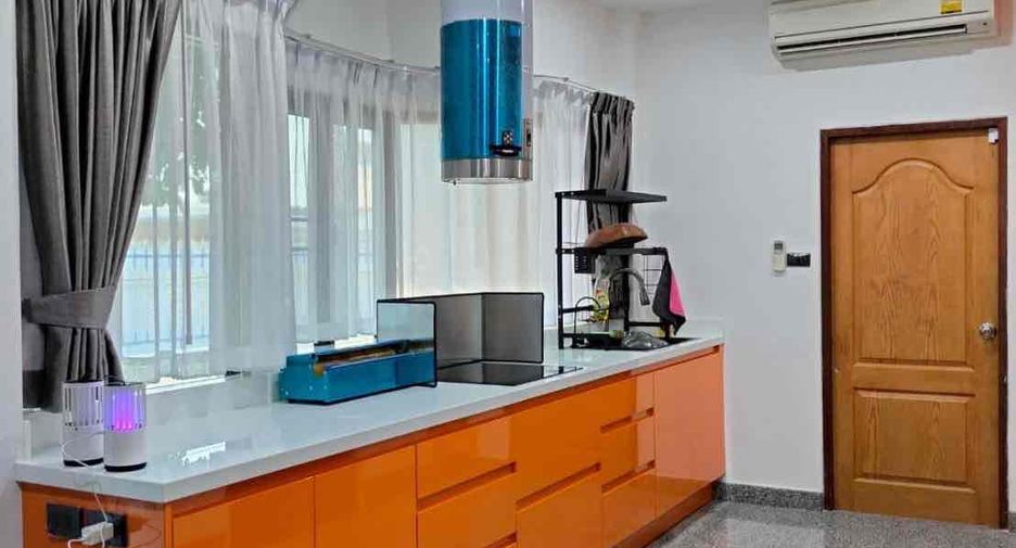 For sale 3 ベッドルーム house in Jomtien, Pattaya