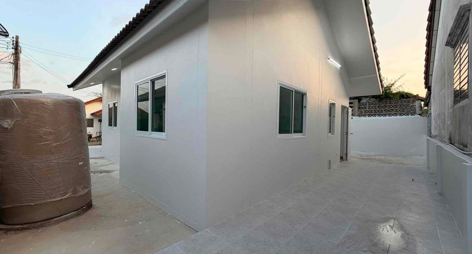 出售 2 卧室 独立屋 在 Sattahip, 芭提雅