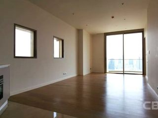 Аренда и продажа 1 кровать кондо в Кхлонг Сан, Бангкок