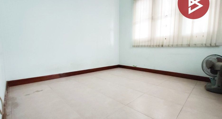 For sale 6 bedrooms house in Nong Chok, Bangkok