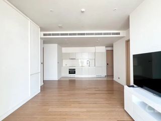 For rent 3 bedrooms condo in Khlong San, Bangkok