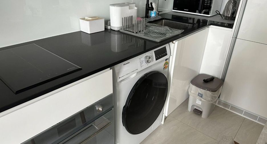 Condo en alquiler de 1 habitaciones en Sathon, Bangkok