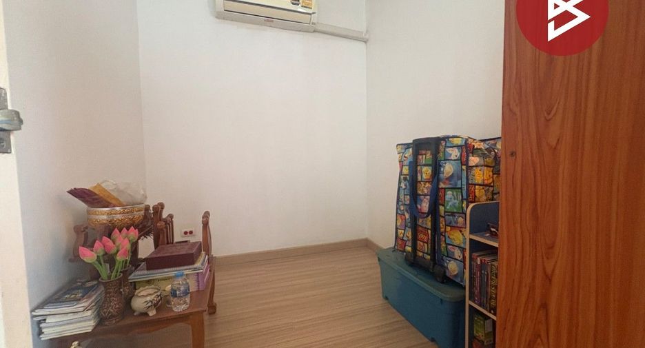 For sale 3 bedrooms townhouse in Bang Phli, Samut Prakan