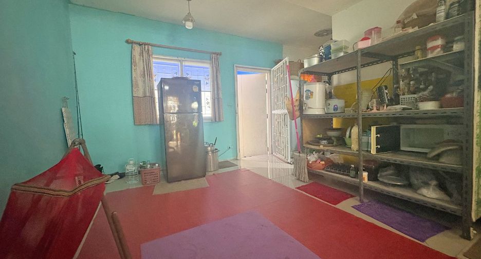For sale 3 bedrooms townhouse in Bang Phli, Samut Prakan