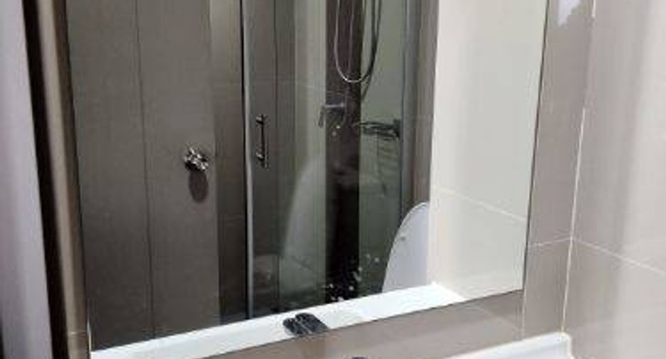 For rent 1 bed condo in Phra Khanong, Bangkok