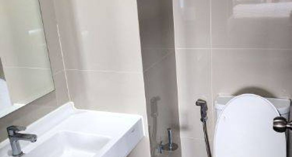 For rent 1 bed condo in Phra Khanong, Bangkok