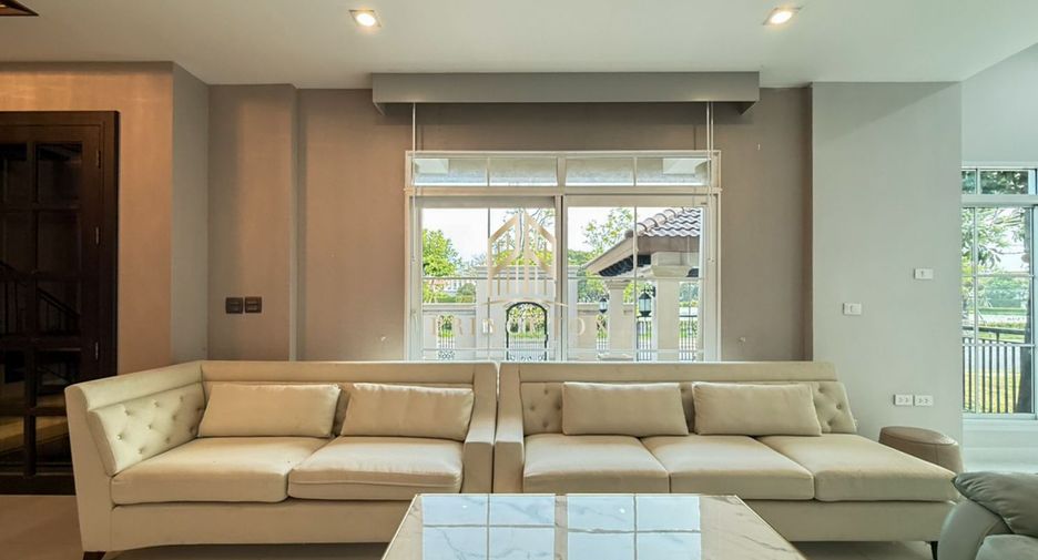Haus zur Miete mit 4 Zimmer in Bang Phli, Samut Prakan