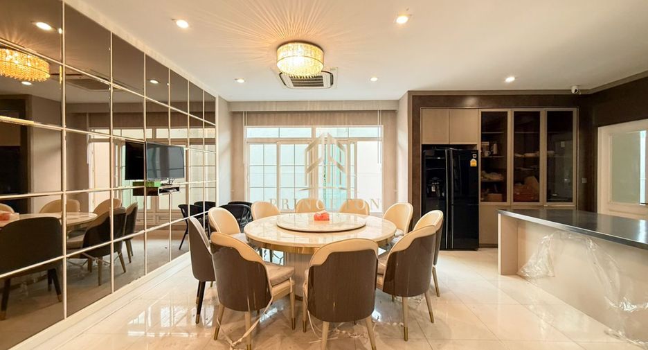 Haus zur Miete mit 4 Zimmer in Bang Phli, Samut Prakan