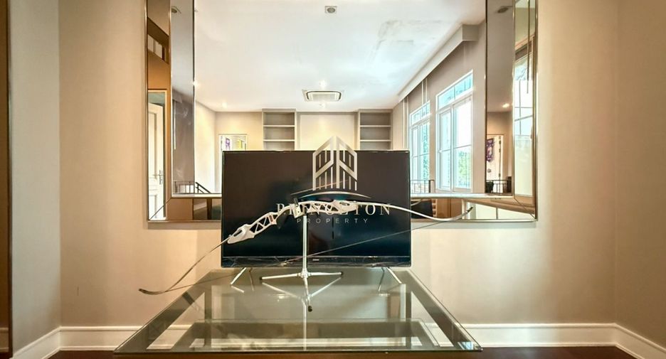 Haus zur Miete mit 4 Zimmer in Bang Phli, Samut Prakan