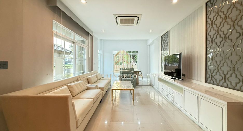 Haus zur Miete mit 4 Zimmer in Bang Phli, Samut Prakan