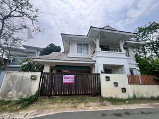 For sale 3 bedrooms house in Don Mueang, Bangkok