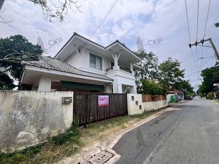 For sale 3 bedrooms house in Don Mueang, Bangkok