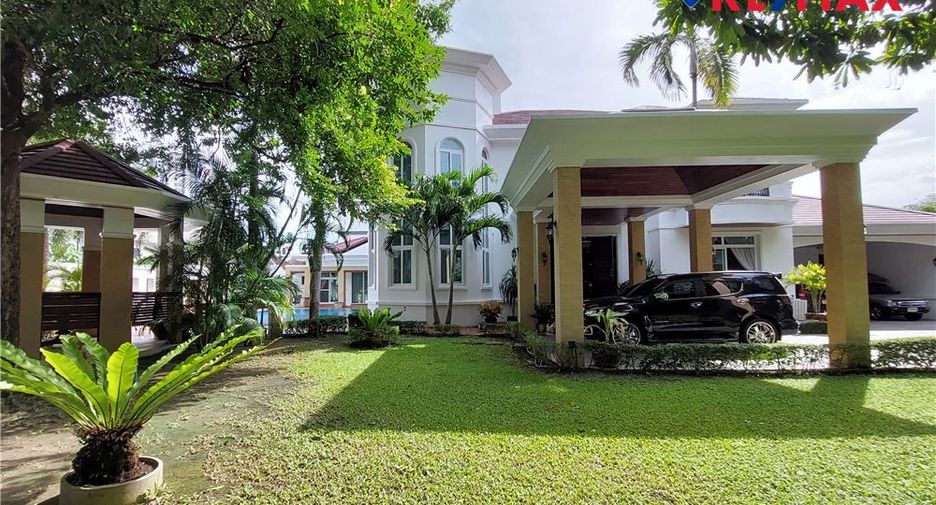 For sale 7 bedrooms house in Pratumnak, Pattaya