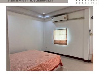 Casa adosada en venta de 3 habitaciones en Bang Bua Thong, Nonthaburi