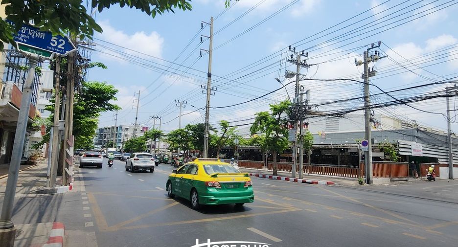 For sale 11 ベッドルーム apartment in Thung Khru, Bangkok