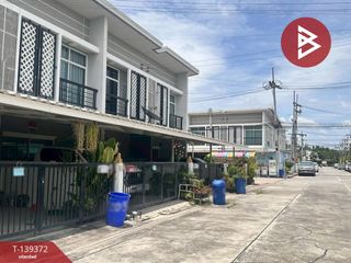 Продажа 3 спальни таунхаус в Mueang Chon Buri, Чонбури