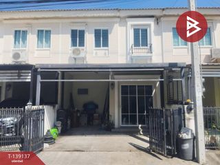 For sale 2 bedrooms townhouse in Bang Sao Thong, Samut Prakan