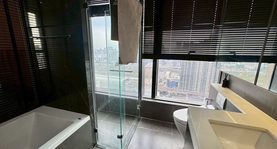 Condo en alquiler de 2 habitaciones en Watthana, Bangkok