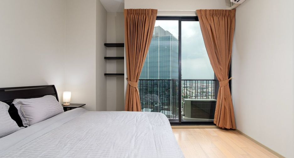For rent and for sale 1 bed condo in Khlong Toei, Bangkok