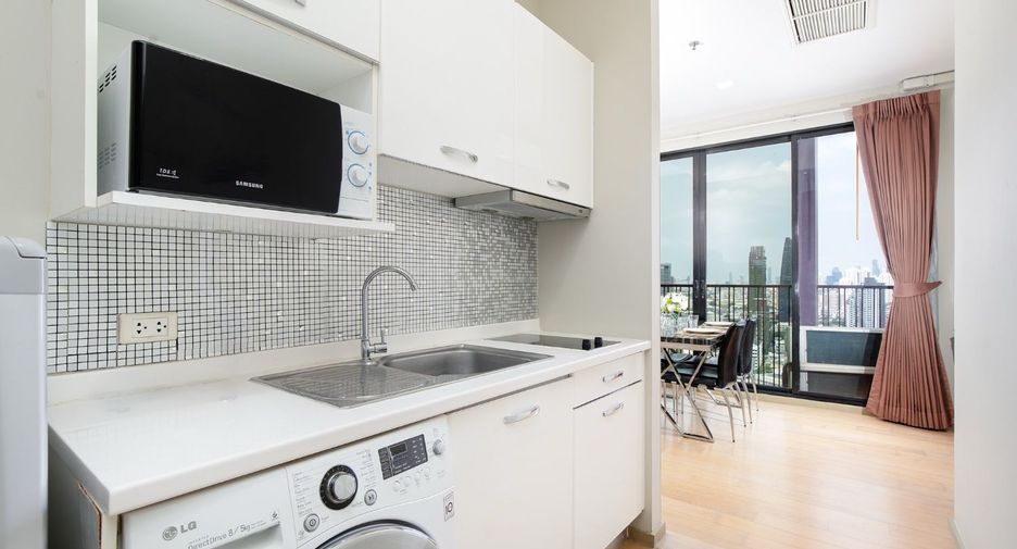For rent and for sale 1 bed condo in Khlong Toei, Bangkok