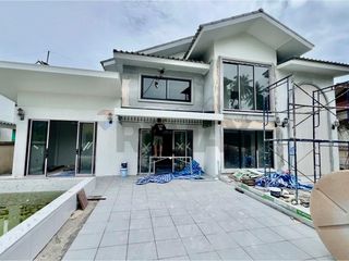 Продажа 3 спальни вилла в Самуи, Сураттани