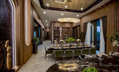 For sale 7 bedrooms villa in East Pattaya, Pattaya