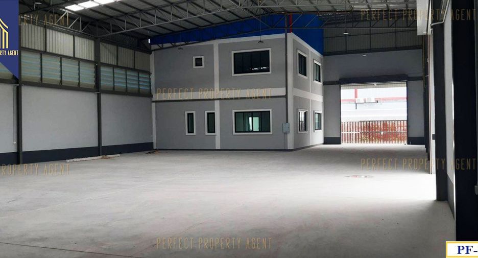 出售 2 卧室 仓库 在 Krathum Baen, Samut Sakhon