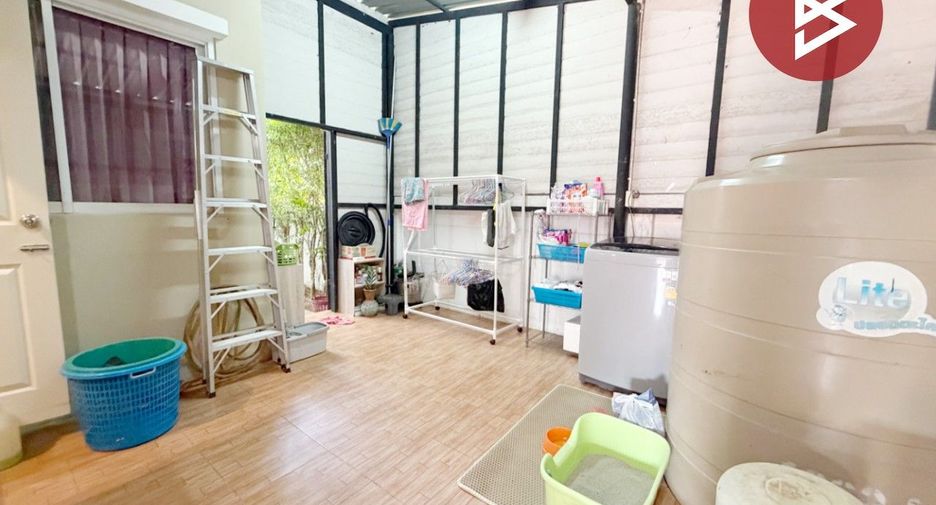 For sale 3 bedrooms house in Lam Luk Ka, Pathum Thani