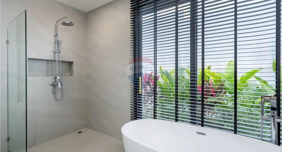 For sale 4 bedrooms villa in Ko Samui, Surat Thani
